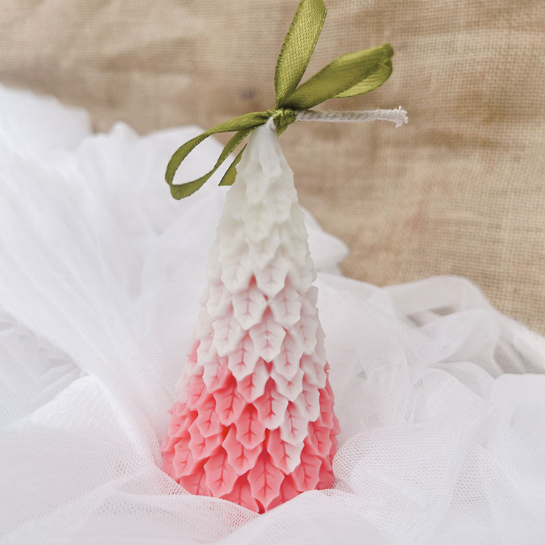 Handmade Xmas Tree Lavender Scented Soy Wax Candles For Christmas Decoration | Set Of 2