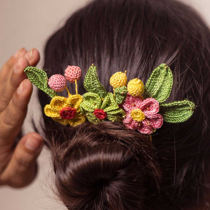 Handmade Crochet Guncha Colored Geraniums Hair Comb Pin