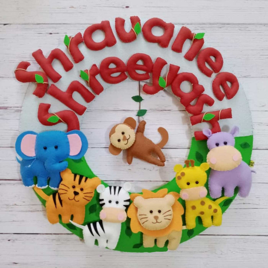 Personalized Jungle Theme Felt Kids Name Plate For Siblings - Front View Hanging Decorative Name Wreath