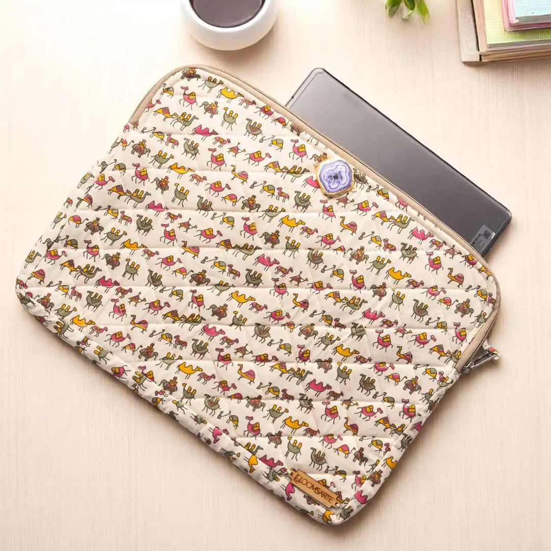 Zoo Print Cotton Ecofriendly iPad Sleeve With Agate Accent Vibrant & Protective | 12 x 9 inch