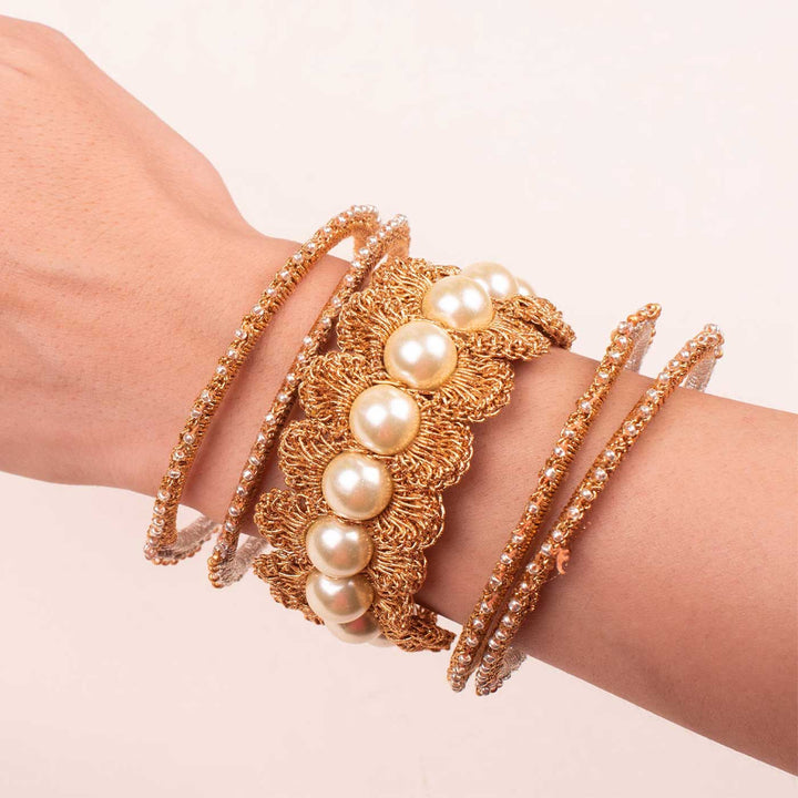 Handmade Crochet Bhommi Gold And Silver Bangles Set | Includes 4 Bangles And 1 Bracelete