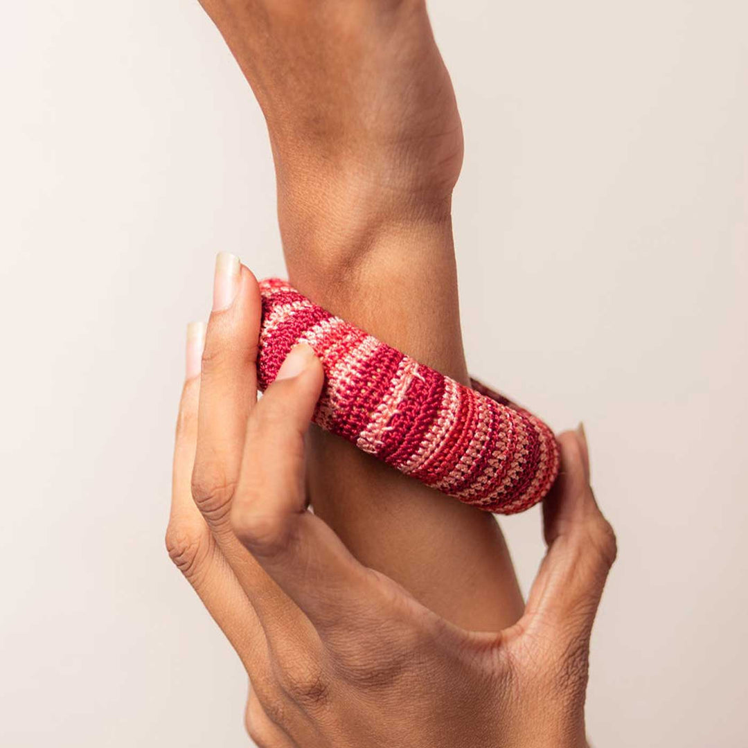 Handmade Crochet Rangat Red Striped Chunky Bangle