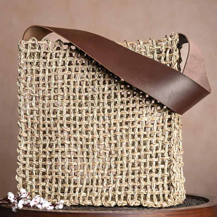 Handmade Grass Woven Box Shaped Leather Strap Golden Sabai Mesh Tote Bag