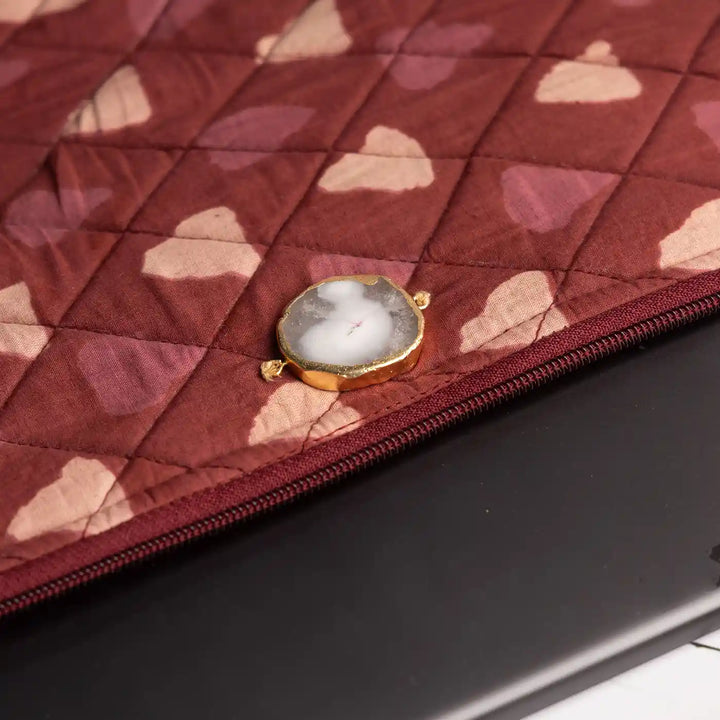 Red Bagru Cotton Protective & Chic Ecofriendly iPad Sleeve With Agate Accent | 12 x 9 inch