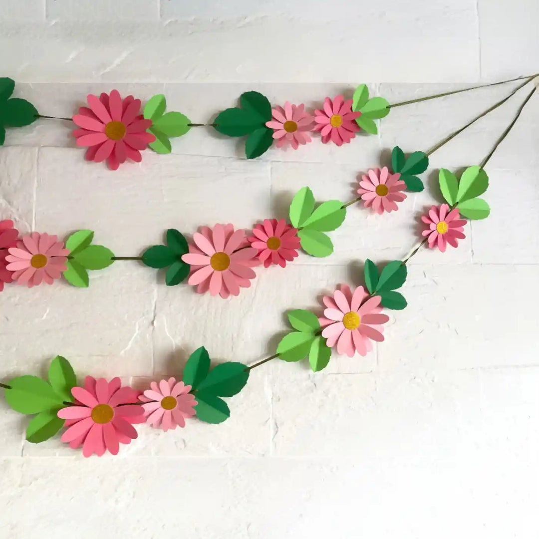 Eco-Friendly Daisy Flower And Leaves Design Paper Bunting