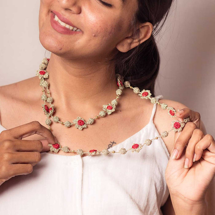 Handmade Crochet Gulnaar Gold Daisies Bead Necklace