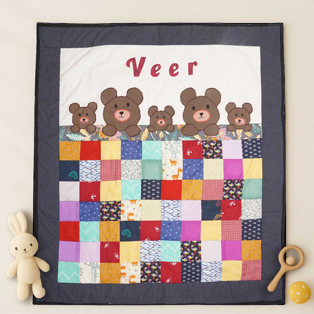Personalized Bear Family Theme Cotton Quilt For Kids