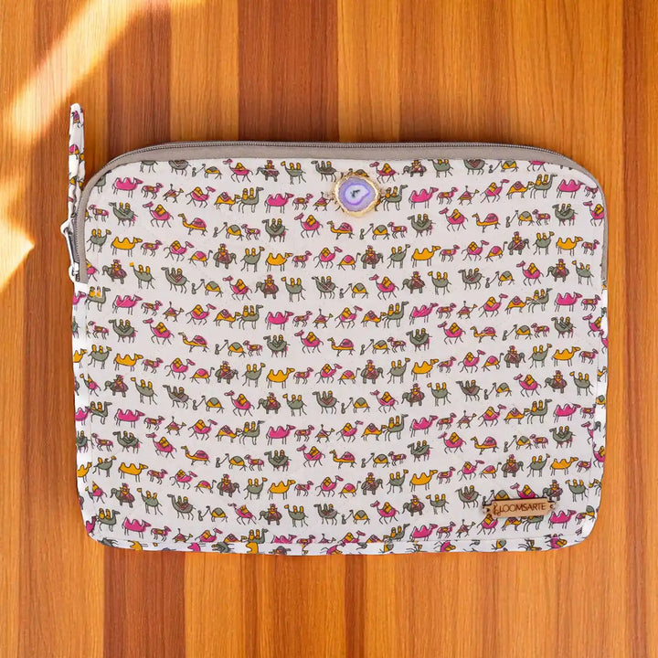 Zoo Print Cotton Ecofriendly iPad Sleeve With Agate Accent Vibrant & Protective | 12 x 9 inch