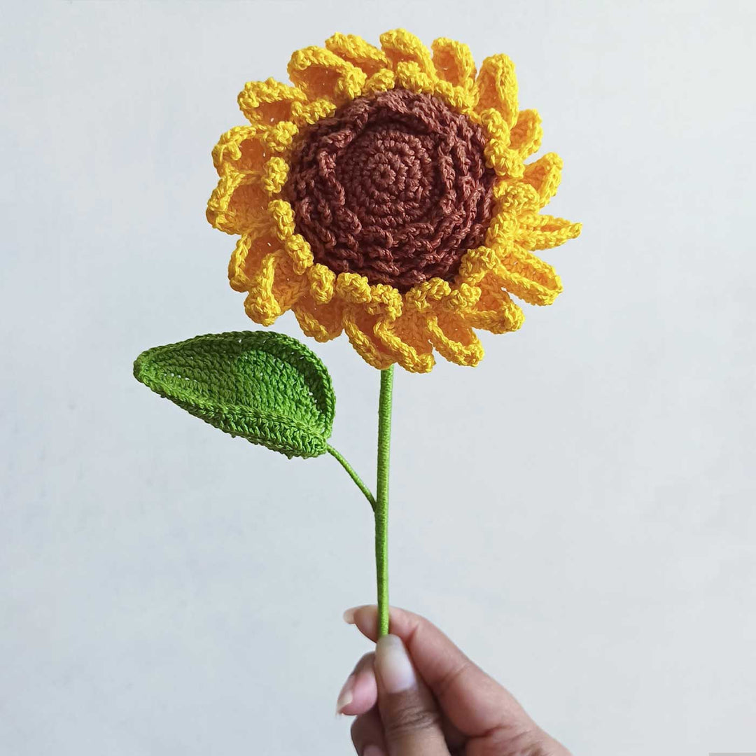 Handmade Crochet Daisies And Sunflowers Cotton Flower Bouquet