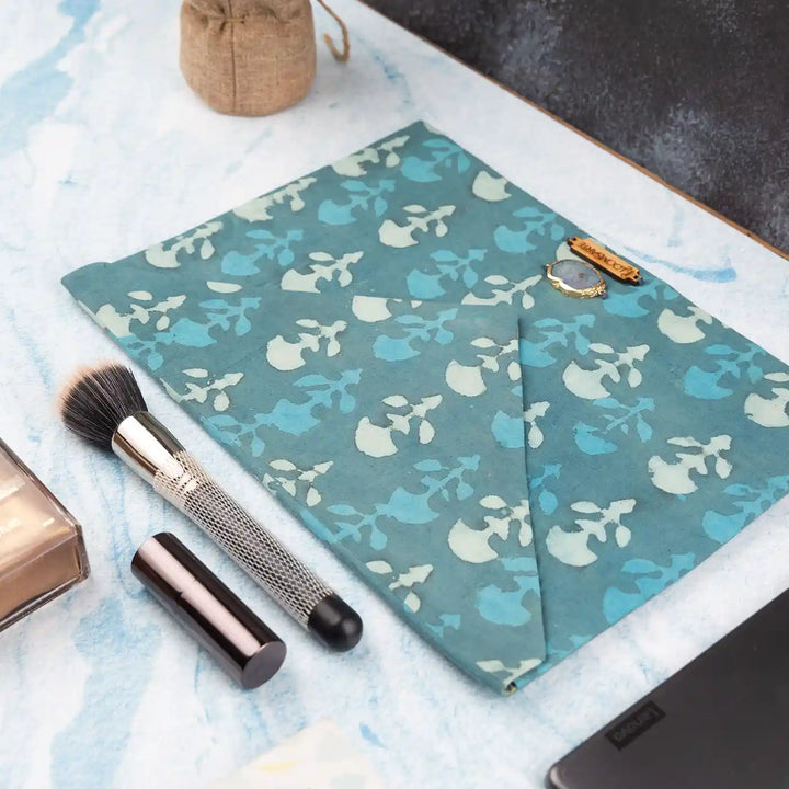 Green Lagoon Cotton Ecofriendly iPad Envelope Sleeve With Agate | 12 x 9 inch