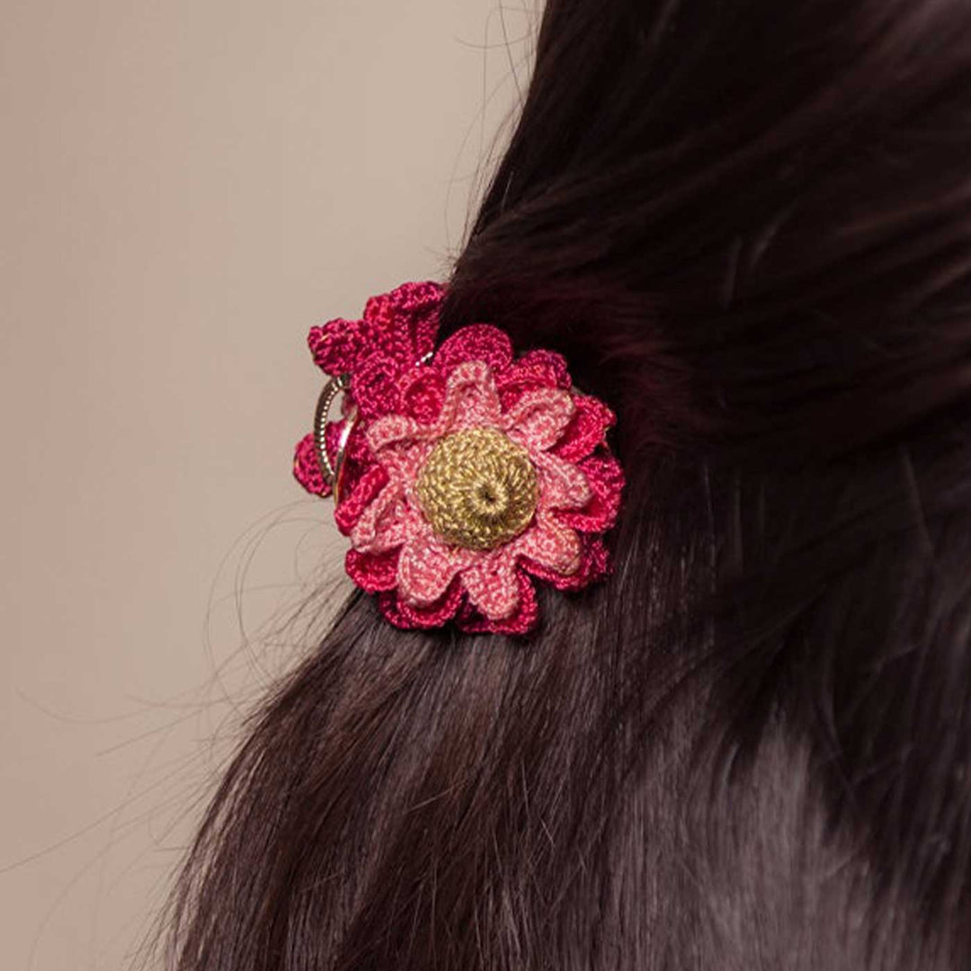 Handmade Crochet Guncha Dahlia Labyrinth Hair Clutch