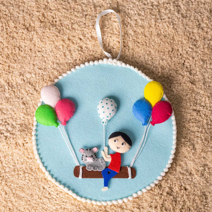 Customized Handmade Sibling Swing Cute Balloon Theme Felt Decorative Plaque