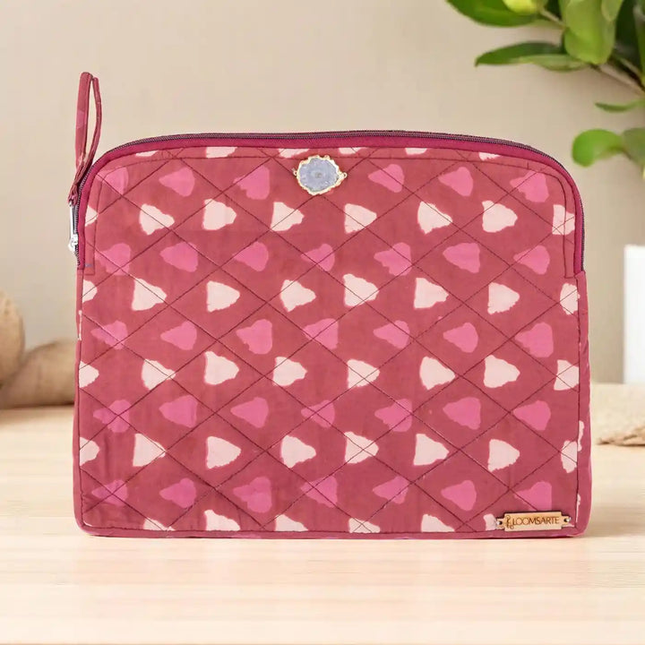 Red Bagru Cotton Protective & Chic Ecofriendly iPad Sleeve With Agate Accent | 12 x 9 inch