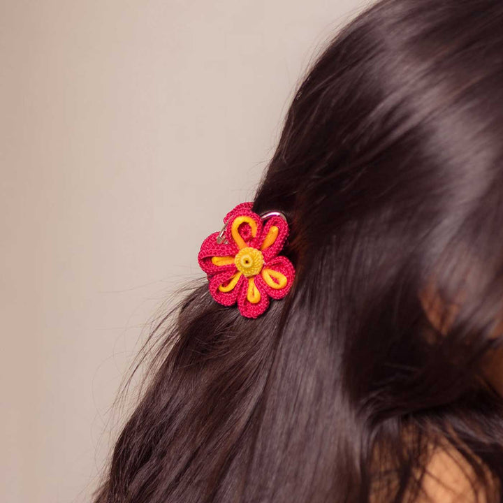 Handmade Crochet Guncha Red Zinnia Hair Clutch