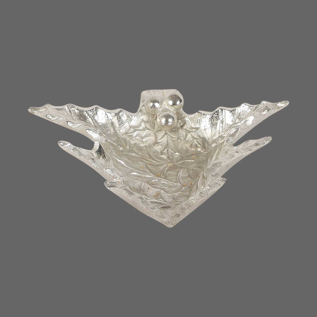 Handmade Christmas Leaf Shaped Platters | Set Of 2