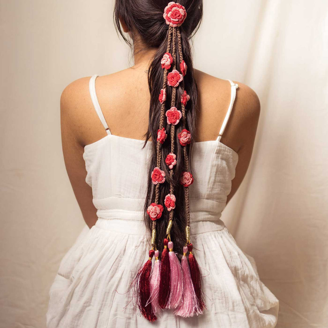 Handmade Crochet Guncha Red And Pink Rosy Parandi