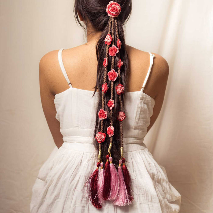 Handmade Crochet Guncha Red And Pink Rosy Parandi