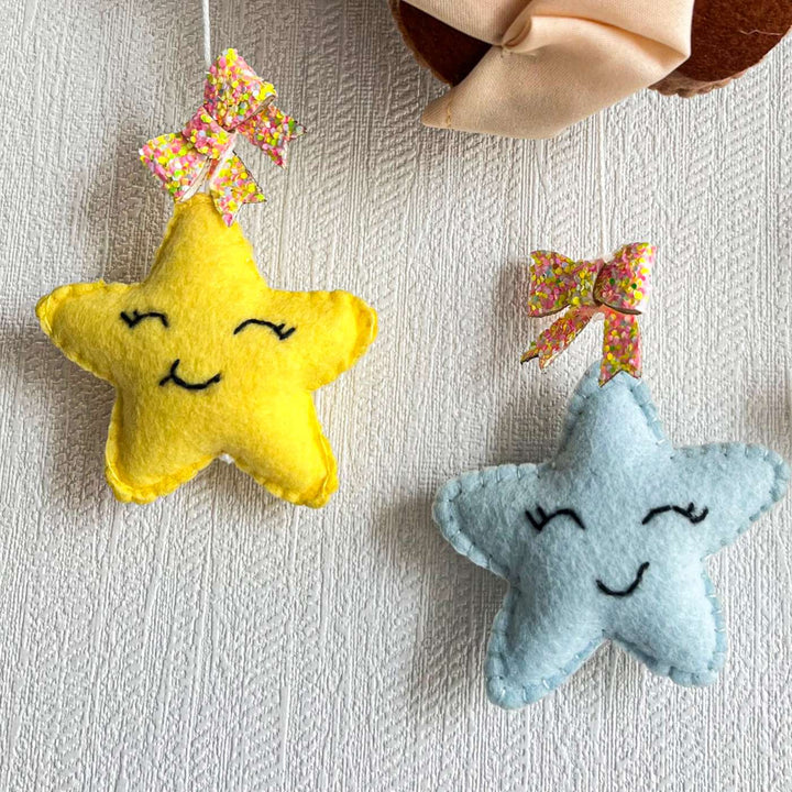 Personalized Bear Hugs Blanket Theme Felt Kids Name Plate - Hanging from Decorative Ribbon
