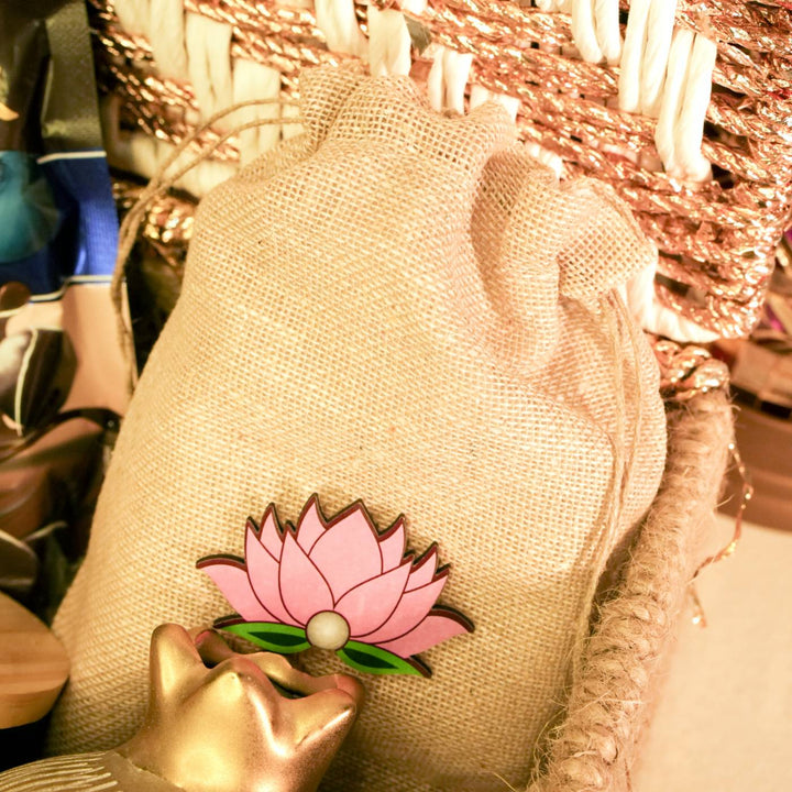 Diwali Delight Gift Hamper | Includes 1 Vase, 1 Candle, 1 Hershey's Chocolate, 2 Dry Fruit Jars, 2 Hangings, 1 Diwali Card, 1 Gift Box