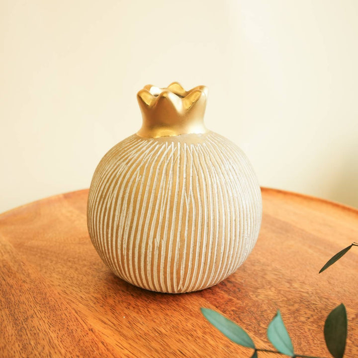 Diwali Delight Gift Hamper | Includes 1 Vase, 1 Candle, 1 Hershey's Chocolate, 2 Dry Fruit Jars, 2 Hangings, 1 Diwali Card, 1 Gift Box