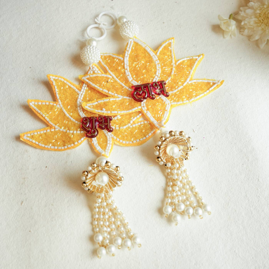 Diwali Delight Gift Hamper | Includes 1 Vase, 1 Candle, 1 Hershey's Chocolate, 2 Dry Fruit Jars, 2 Hangings, 1 Diwali Card, 1 Gift Box