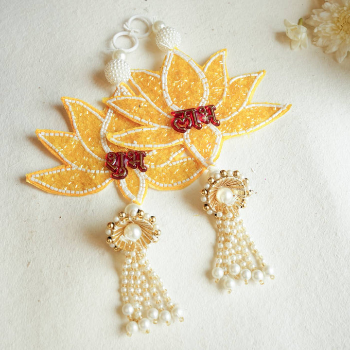 Diwali Delight Gift Hamper | Includes 1 Vase, 1 Candle, 1 Hershey's Chocolate, 2 Dry Fruit Jars, 2 Hangings, 1 Diwali Card, 1 Gift Box