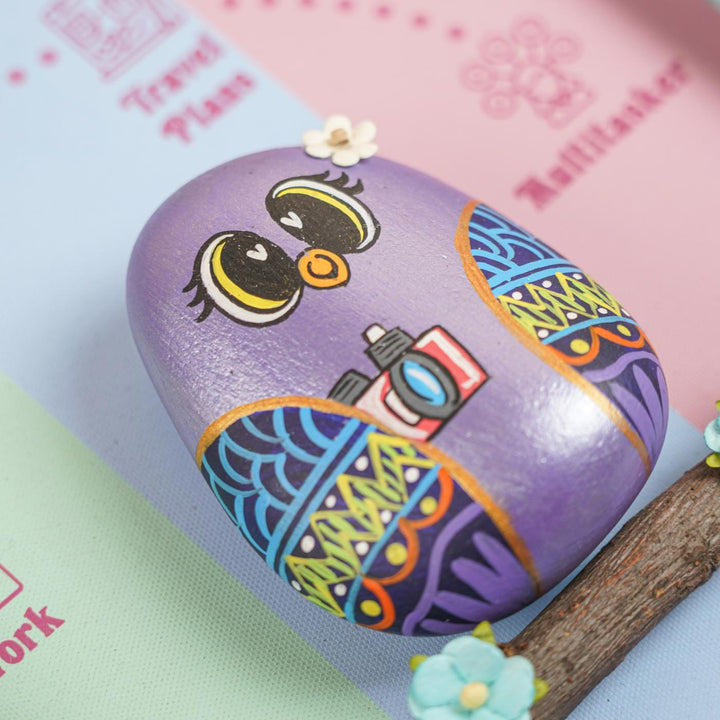 Personalized Hand-Painted Pebble Art Single Owl Wooden Decorative Plaque