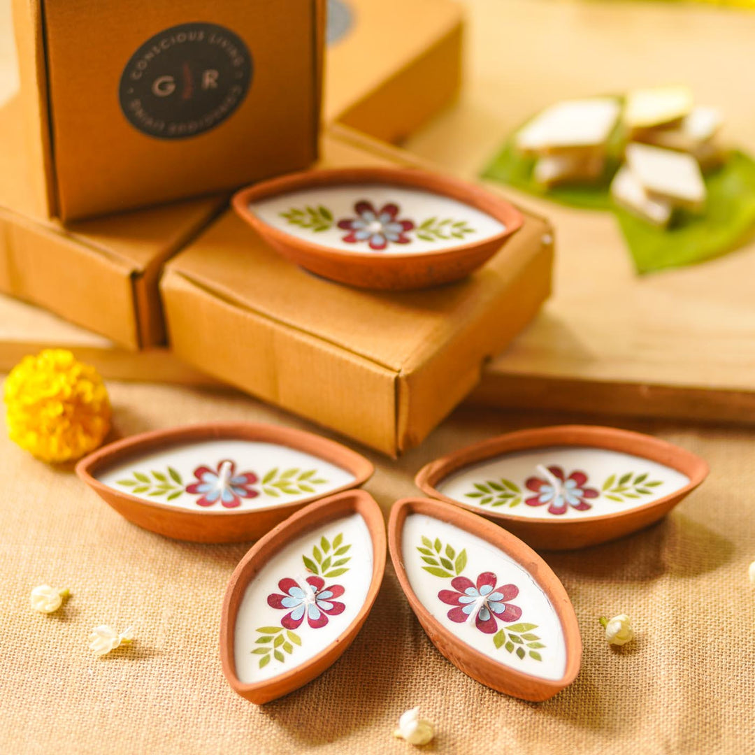 Handmade Pressed Flower Boat Shaped Terracotta Diyas