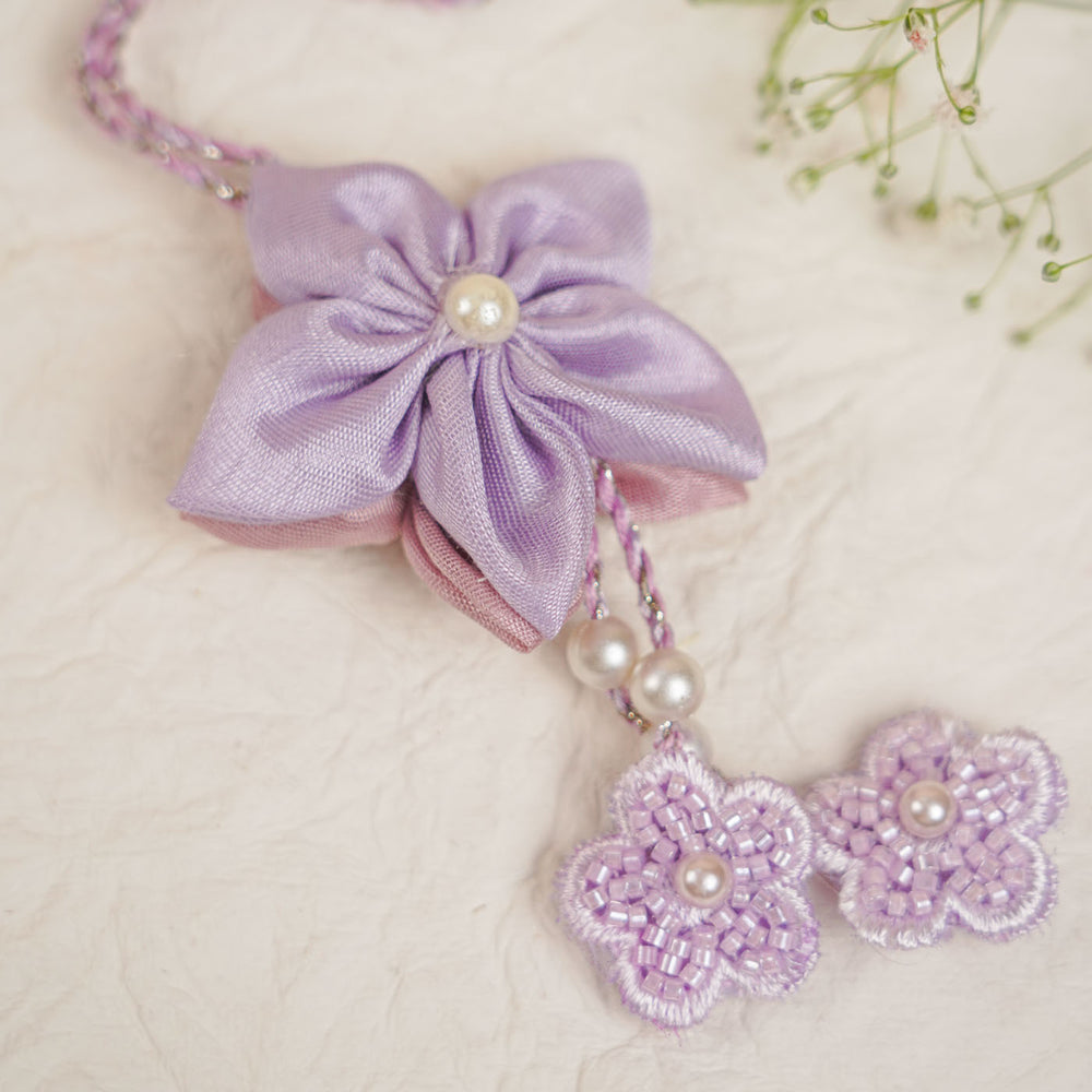 Handmade Dual Flower Pearl Design Bhaiya Bhabhi Rakhi With Roli Chawal - Close-up of Flower and Pearls