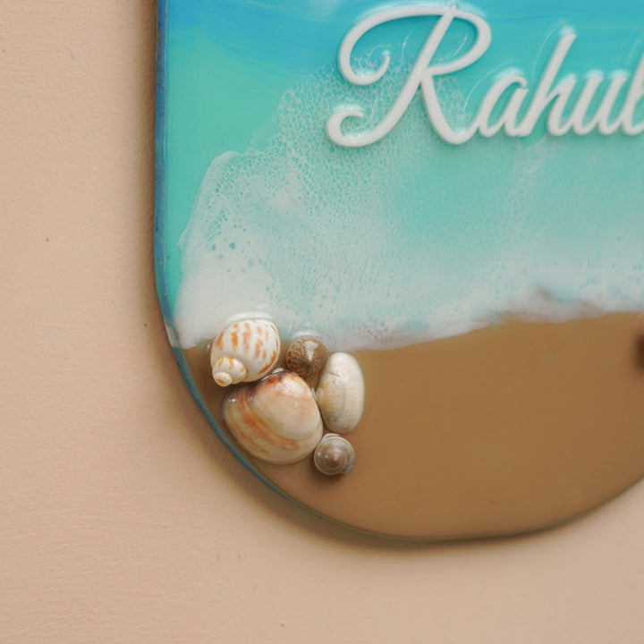 Personalized Beach Theme Resin Vertical Name Plate For Family - Corner Detail Close-up