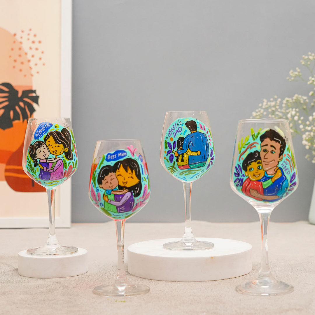 Personalized Cute Mom & Daughter Theme Wine Glass For Mothers