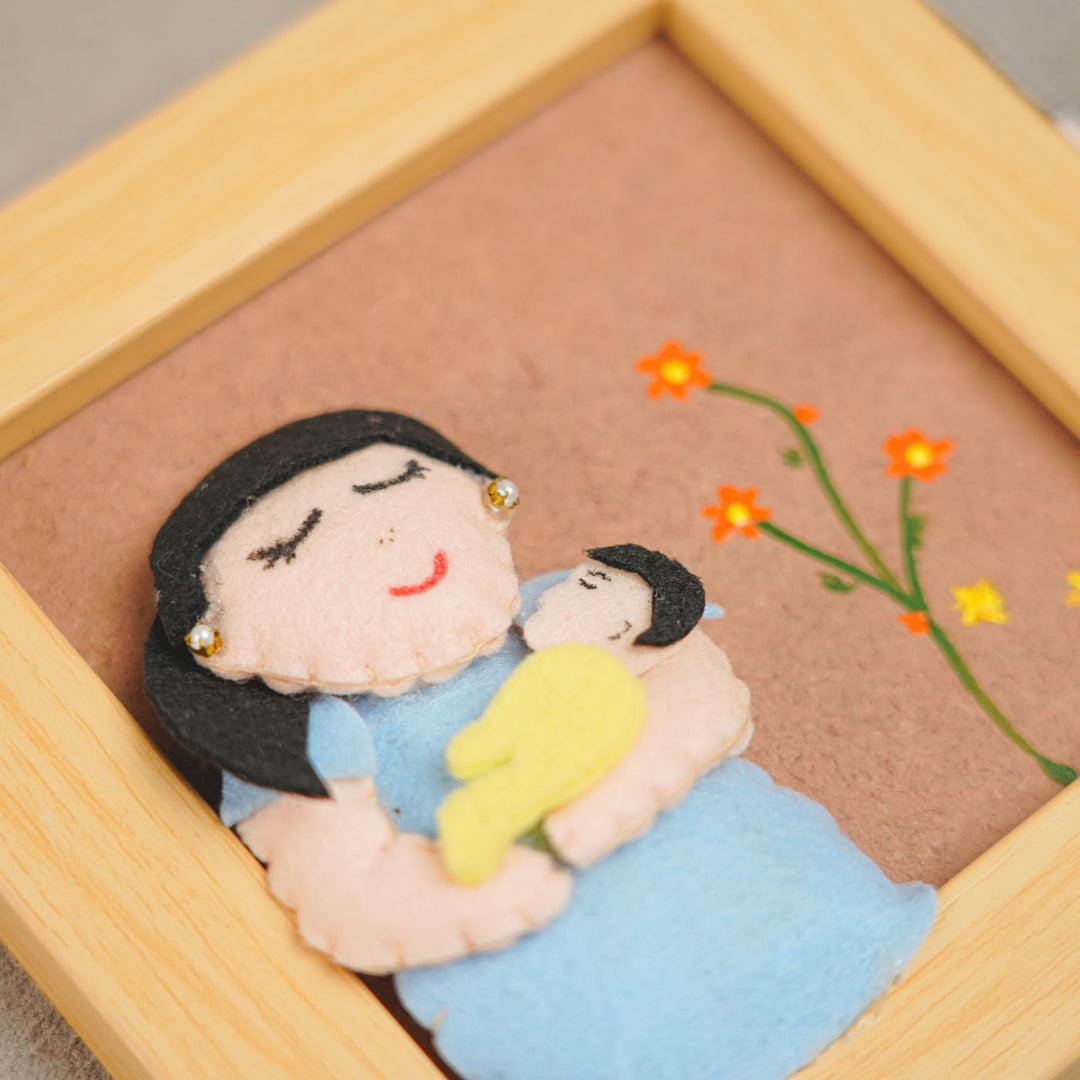 Photo Personalized Handmade Mom And Kid Theme Felt Miniature Frame