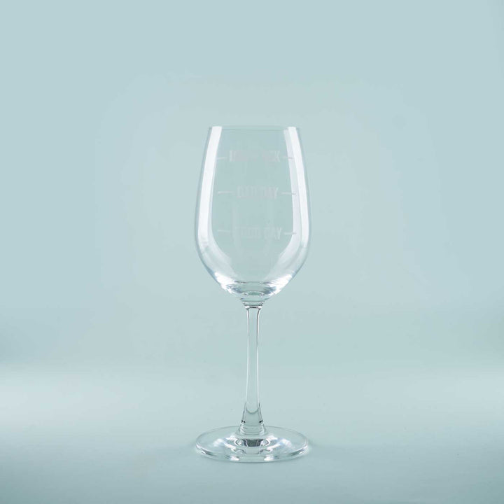 Color-Changing Wine Glasses with Engraved Lettering