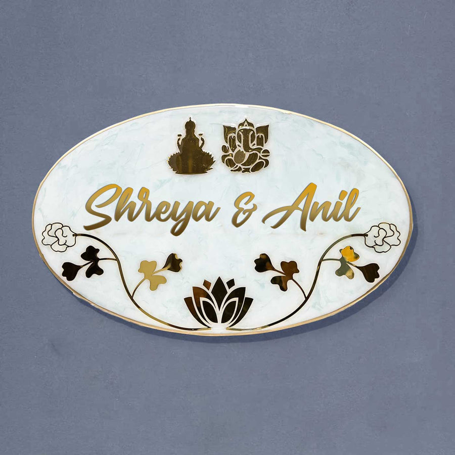 Personalized Floral Theme Resin Name Plate For Family - Front View with Name Personalization
