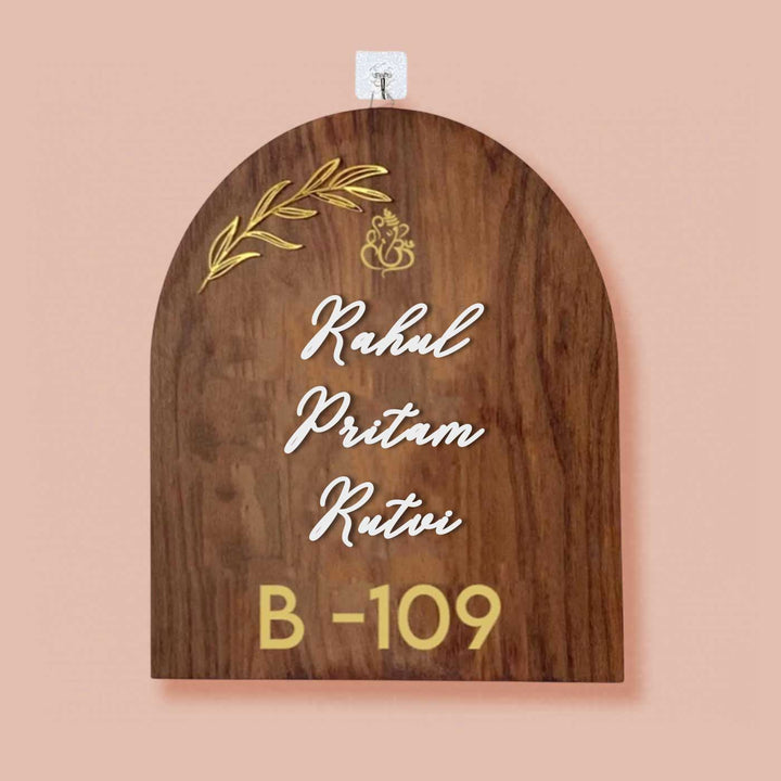Minimal Arched Wooden Name Plate with 3D Acrylic Letters