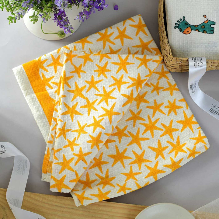 Block Printed Star & Giraffe Kid's Cotton Bath Towel