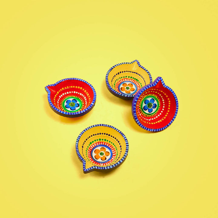 Vibrant Round Diyas - Large - Set of 4