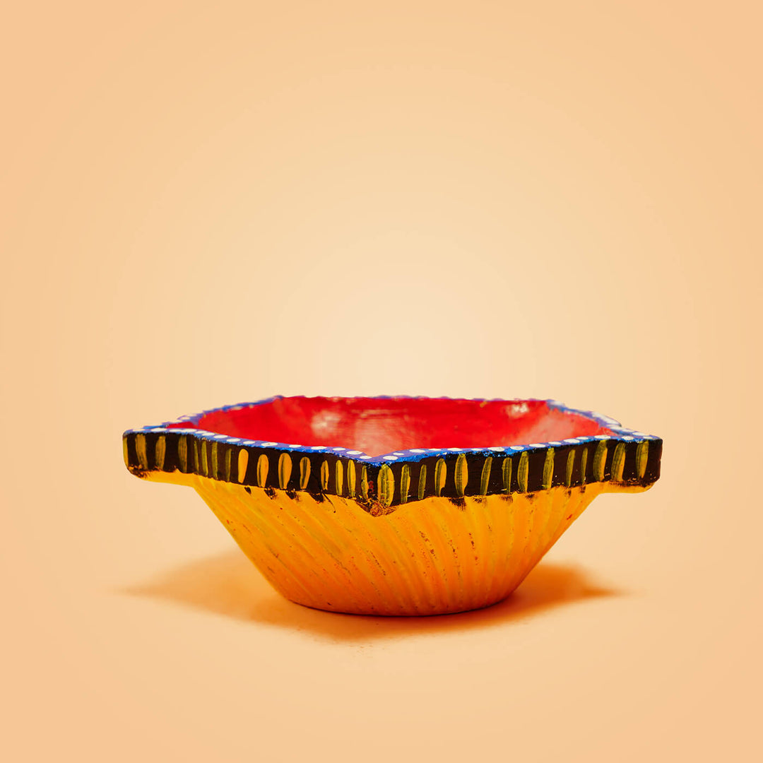 Vibrant Star Diyas - Large - Set of 2