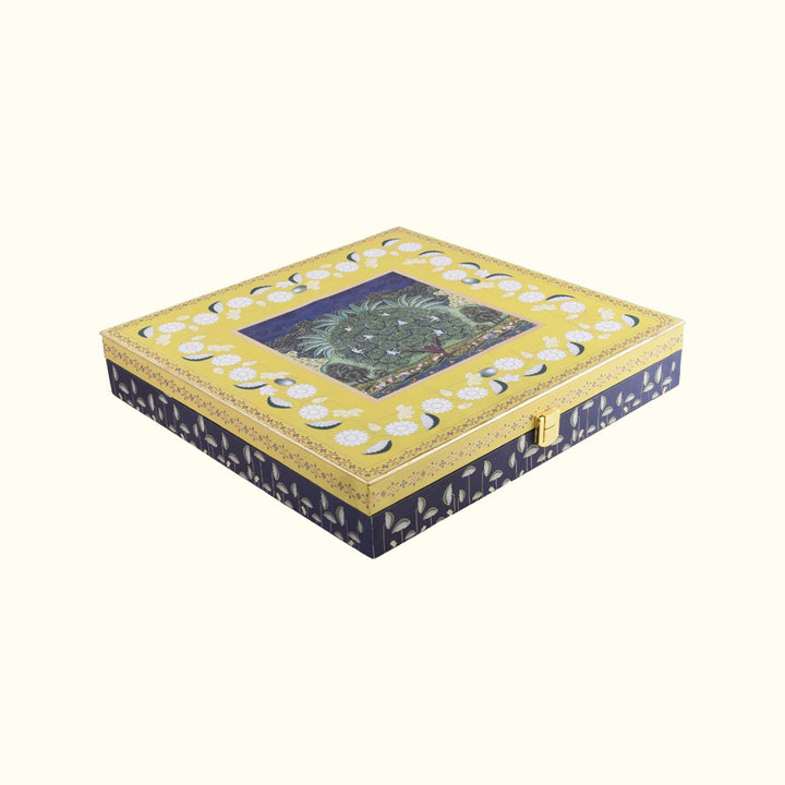 Vanya Gift Box with Traditional Art Frames & Brass Diya