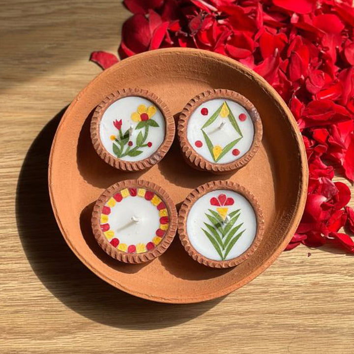 Soy Wax & Earthen Festive 1 Inch Diyas | Pack of 4/8