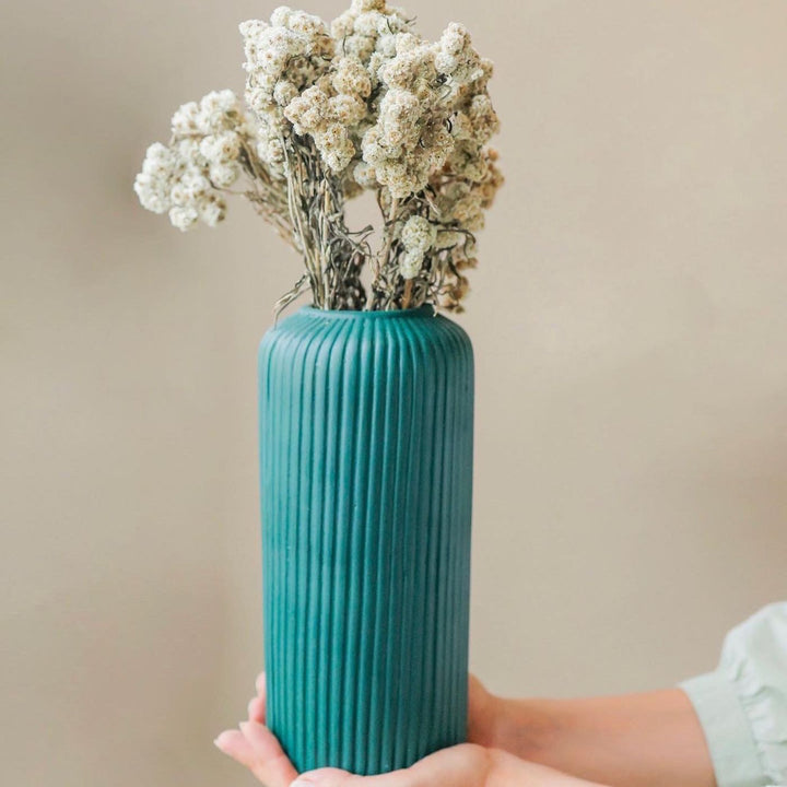 Handcrafted Dried White Daisies Flower Decor Bunch