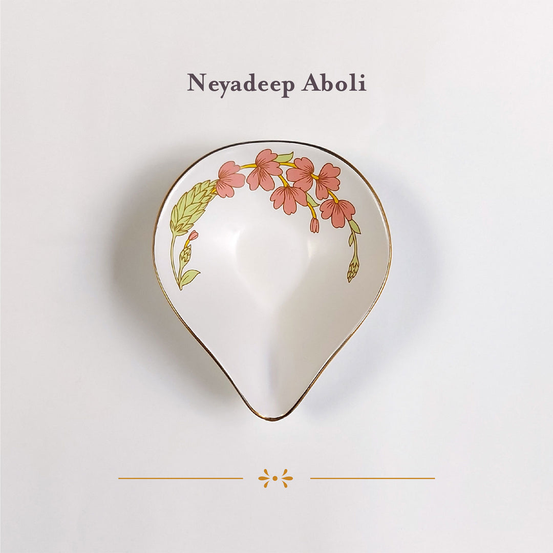 Neyadeep Kusum Floral Porcelain Diyas Gift Set | Set of 4
