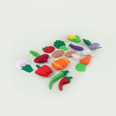 Handcrafted Vegetable Themed Playset - Set of 15