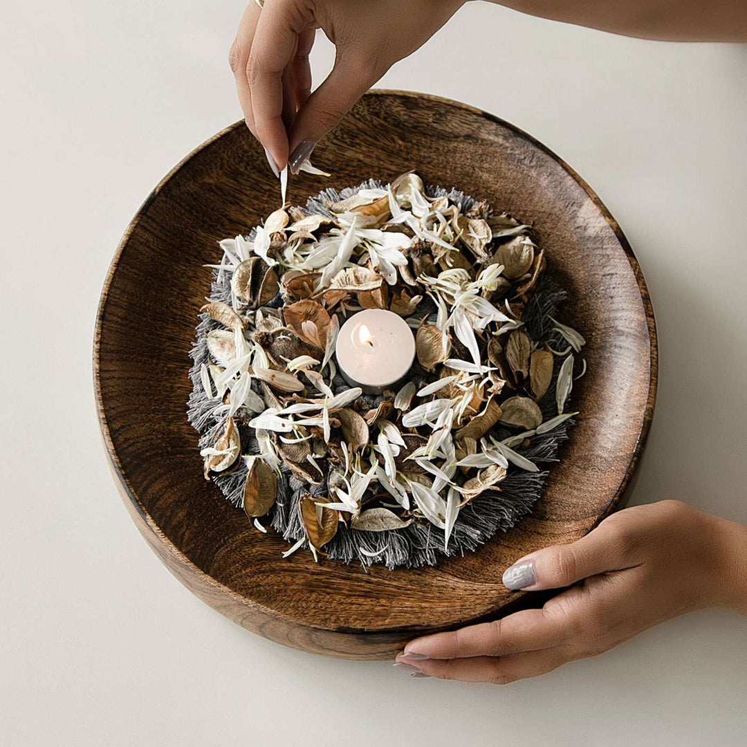 Seasoned Single Mango Wood Piece Round Platter