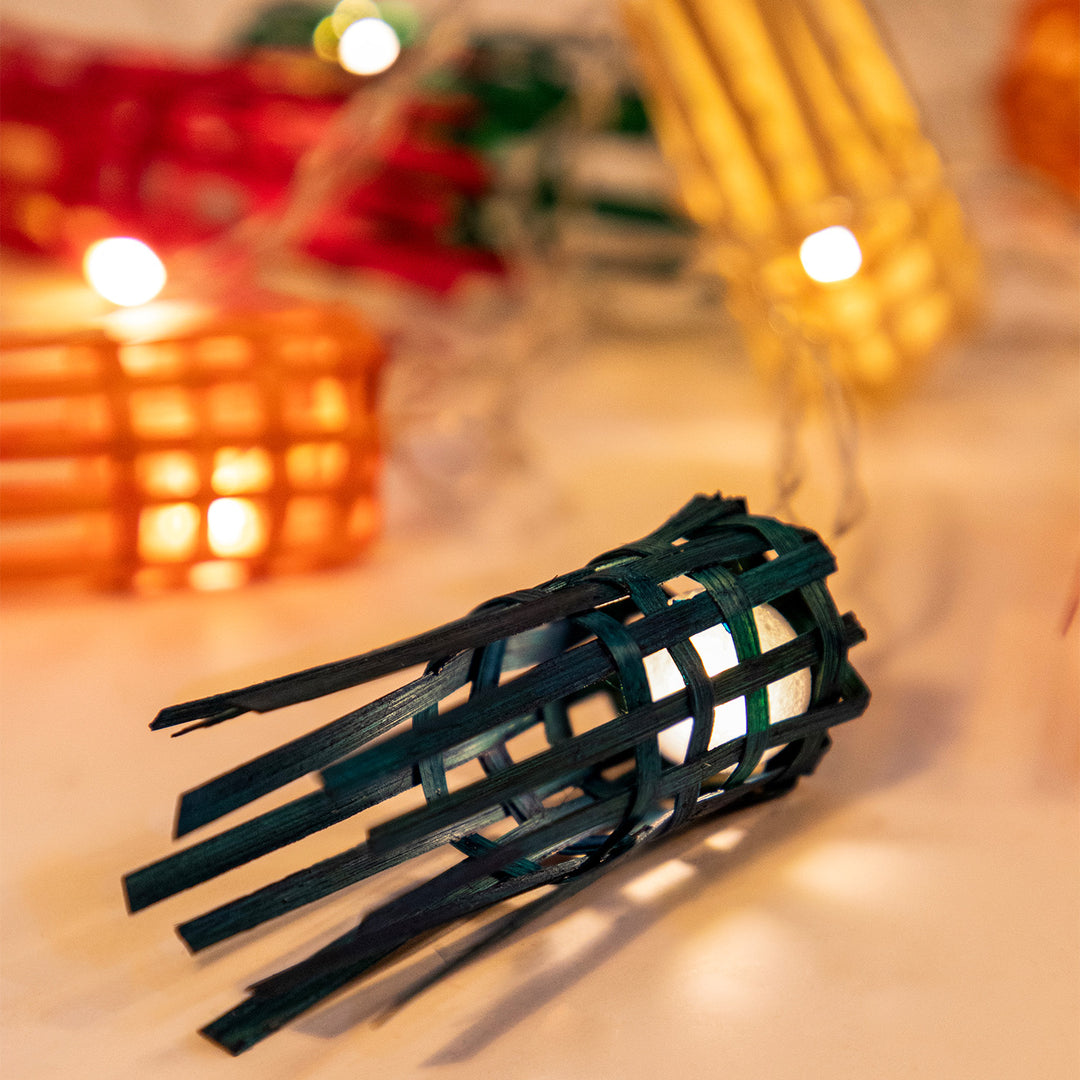 "Frill" Handcrafted Multicoloured Bamboo LED Fairy Light For Festive Decor