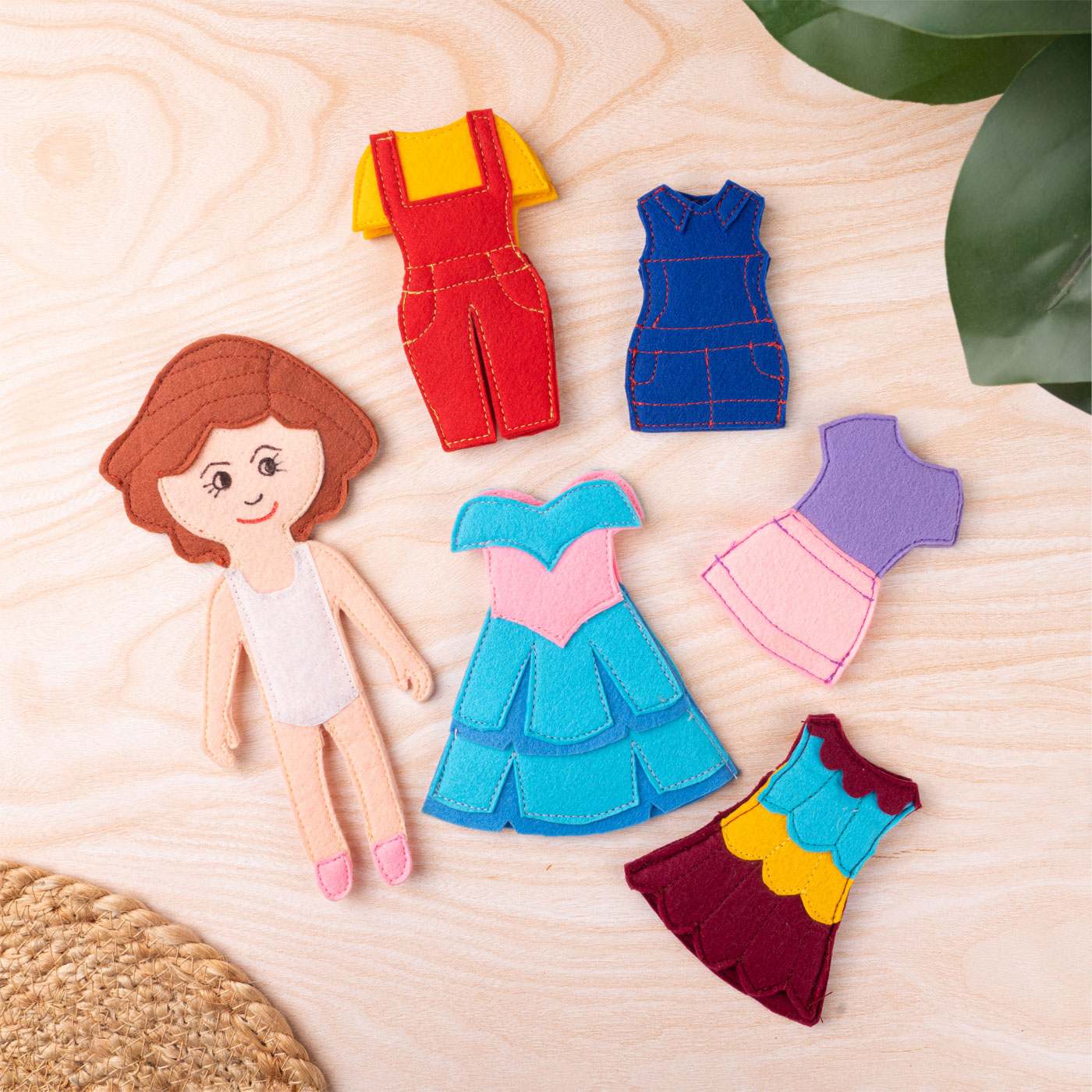 Felt dolls for shop sale