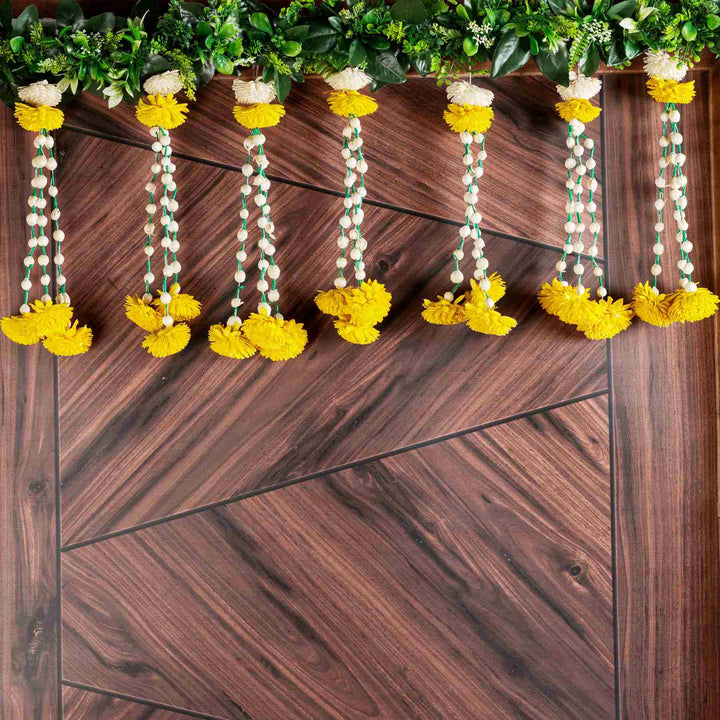 Sola Wood Jasmine & Marigold Festive Hangings I Set of 4