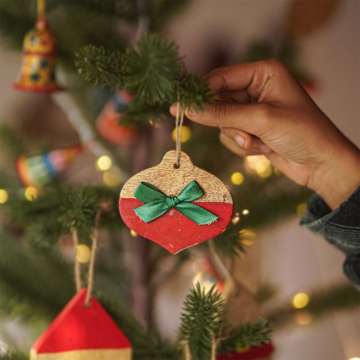 Handmade Assorted Wooden Ornaments For Christmas Tree Decoration