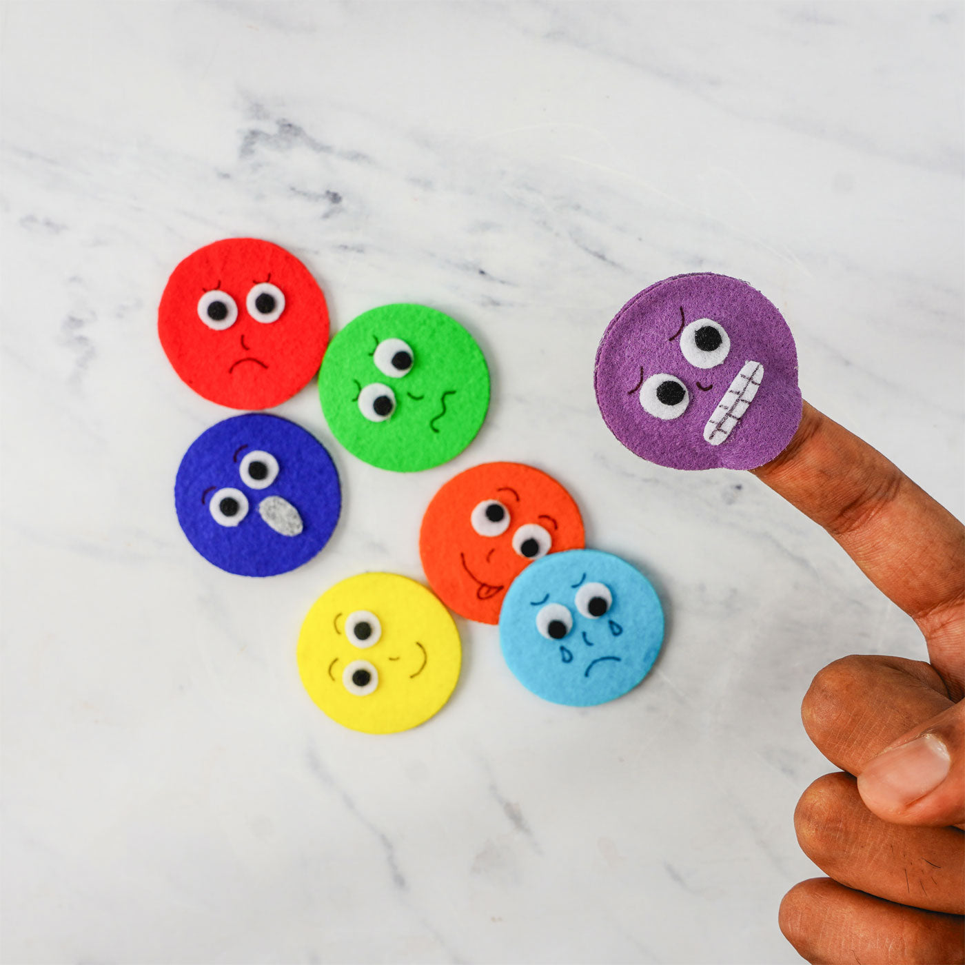 Emotions Puppet Set Buy Rainbow Color Emotion Finger Puppets I Set of 7 Online On Zwende
