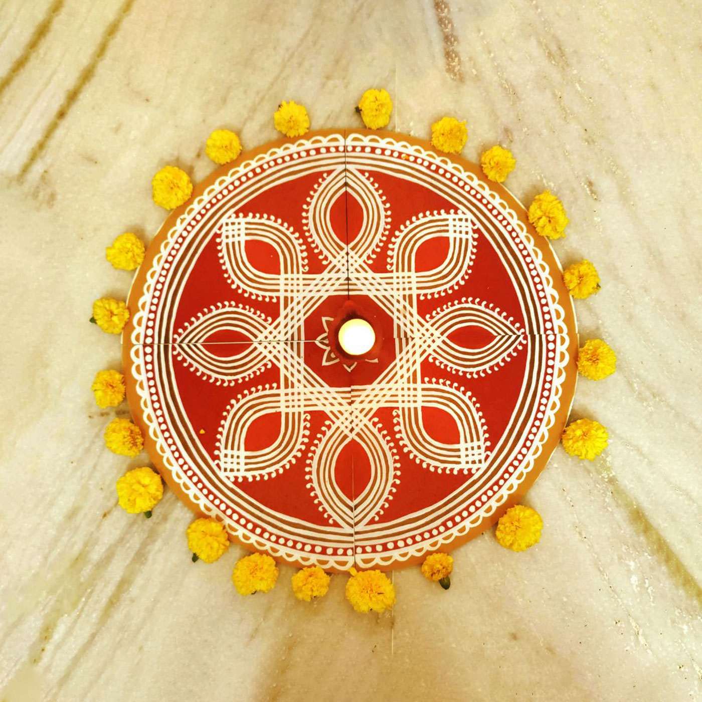 Buy 4 Pc Handpainted Rangoli & 2 Pc Hangings Festive Bundle Online On ...